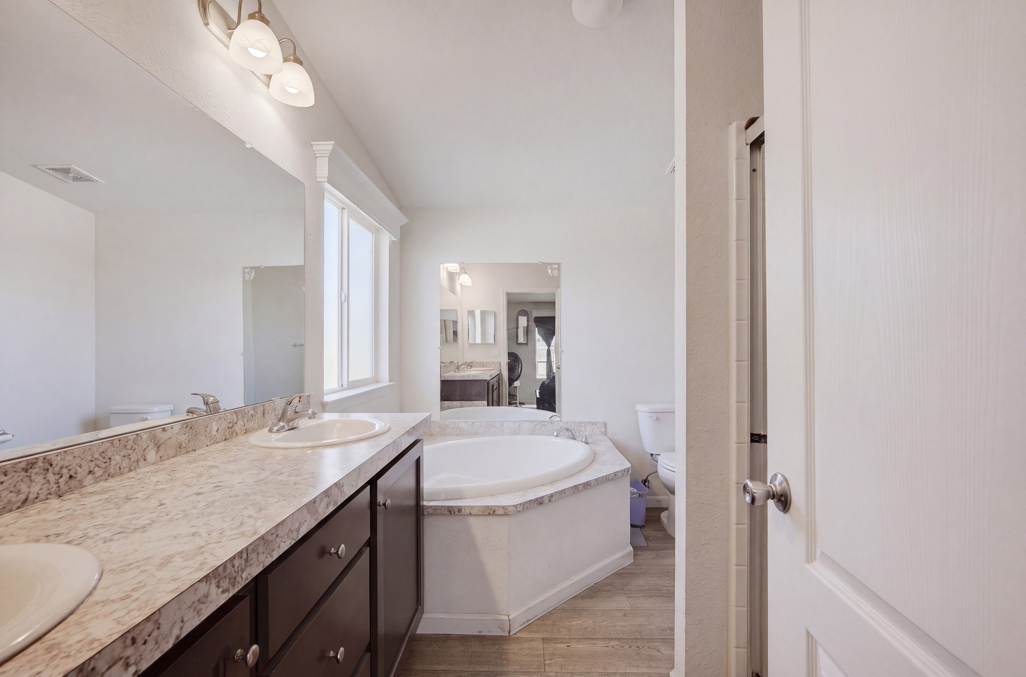 Virtual tour photo 55 of 59 for 1097 N State St #26