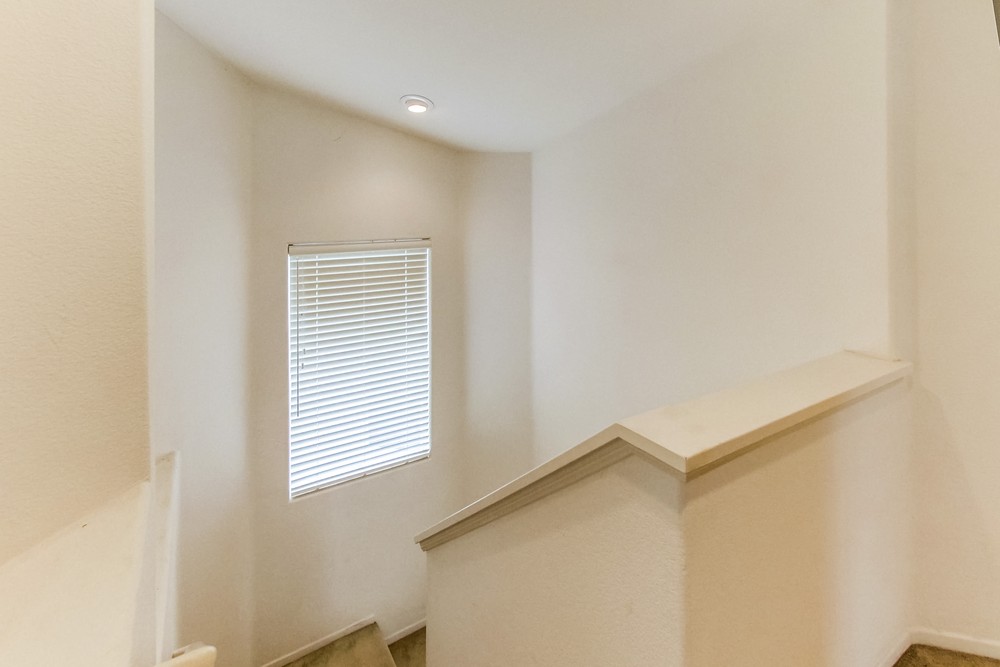 Virtual tour photo 17 of 43 for 10970 Ivy Hill Dr #3