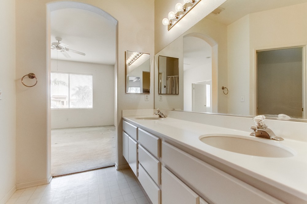 Virtual tour photo 24 of 43 for 10970 Ivy Hill Dr #3