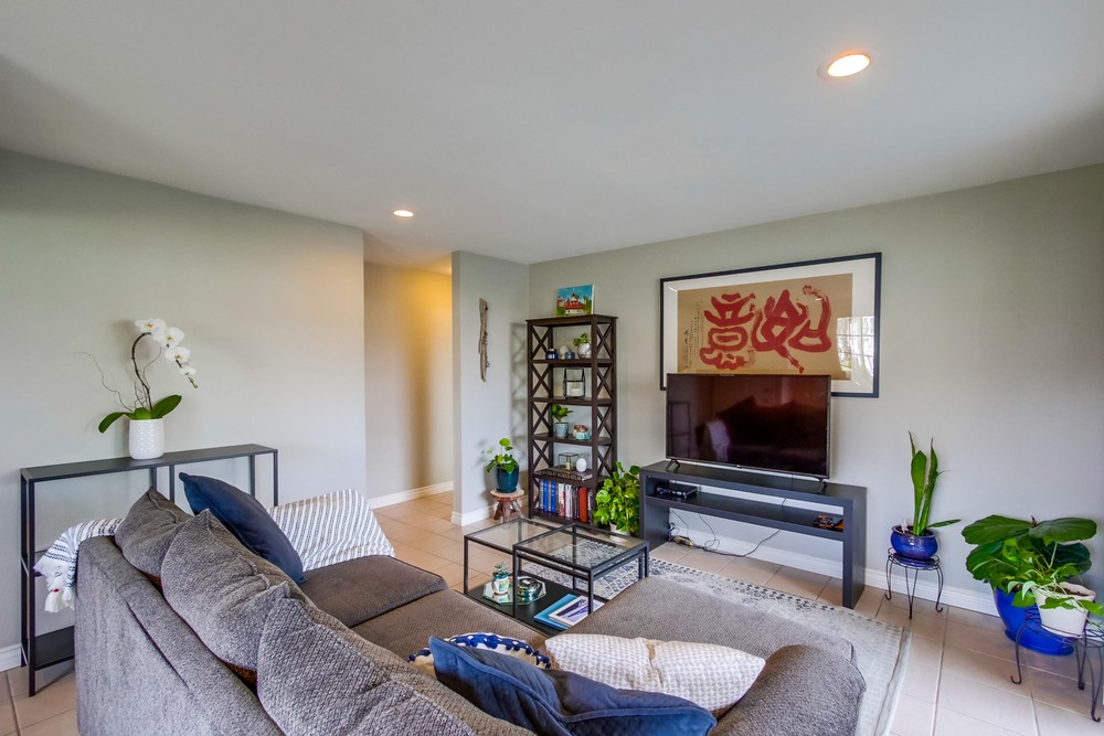 Virtual tour photo 8 of 35 for 10970 Summerdale Way APT 315