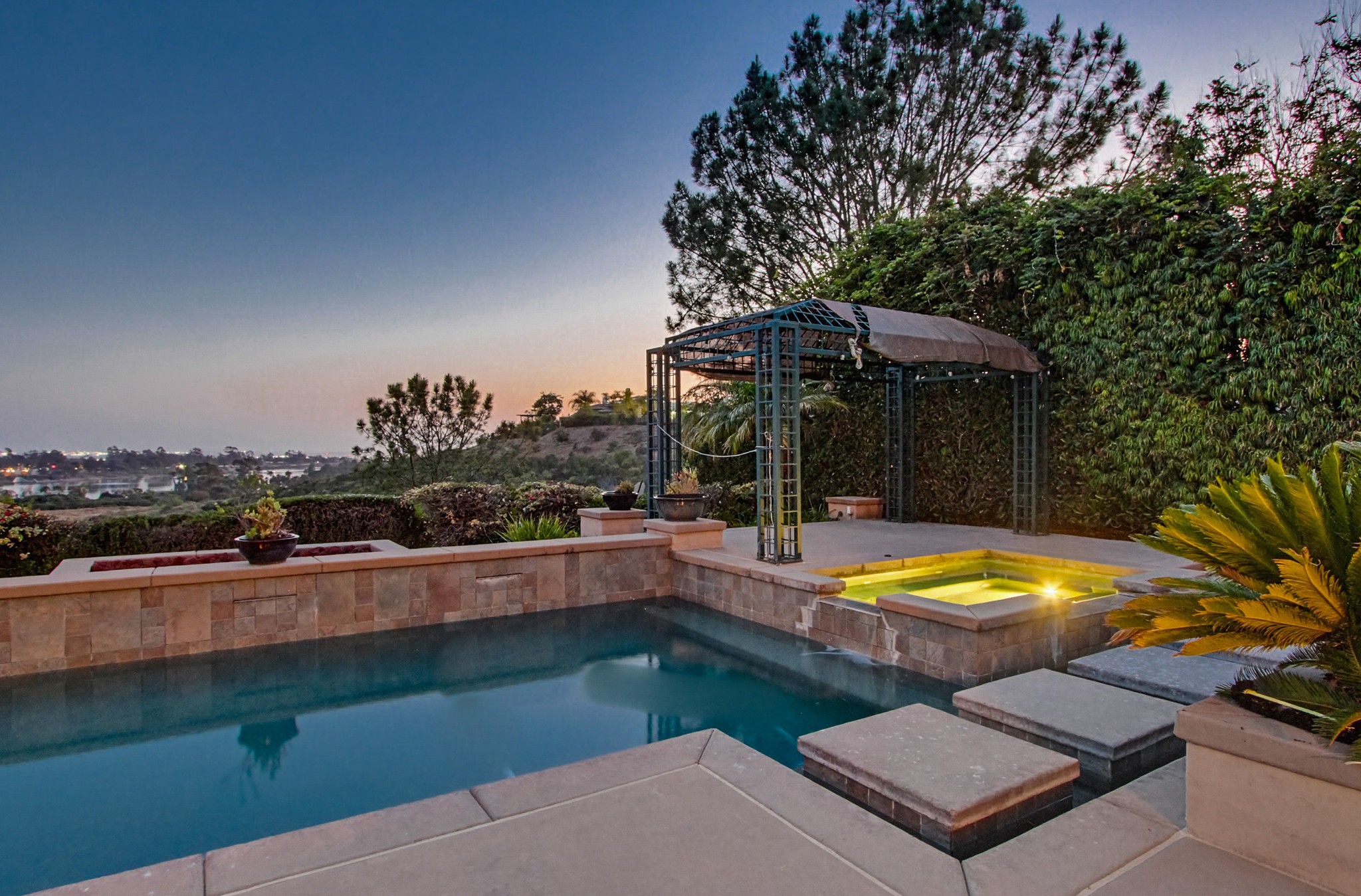 Virtual tour photo 12 of 99 for 10971 Twinleaf Ct