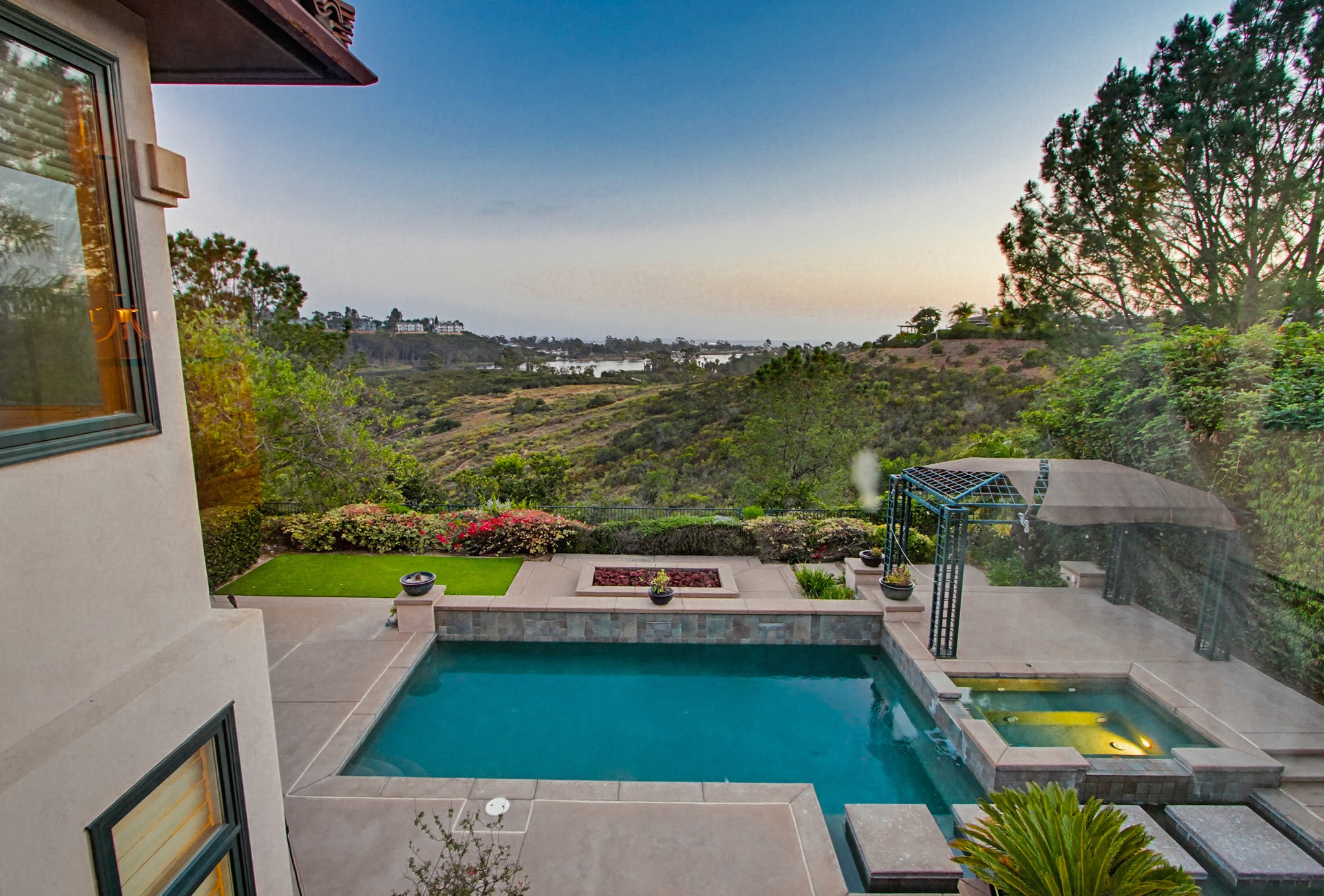 Virtual tour photo 79 of 99 for 10971 Twinleaf Ct