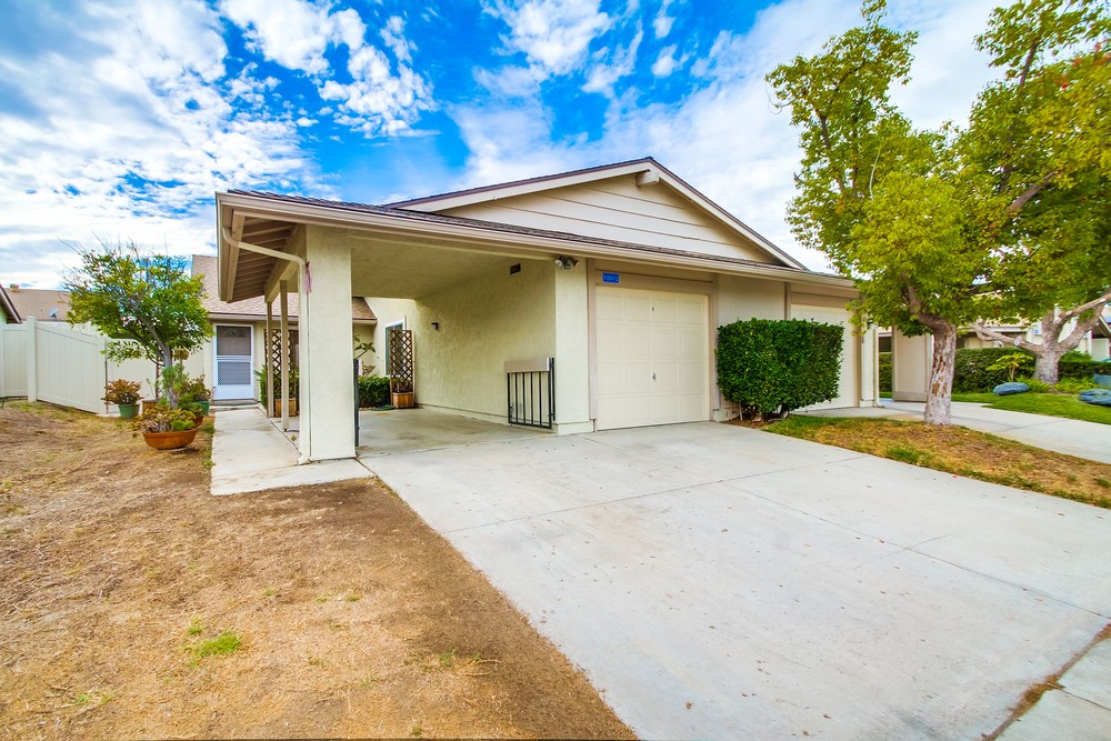 Virtual tour photo 3 of 31 for 10972 Via Abaca