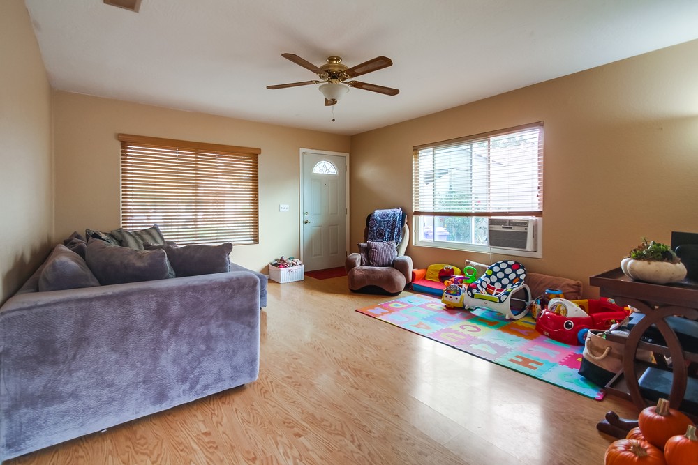 Virtual tour photo 7 of 31 for 10972 Via Abaca