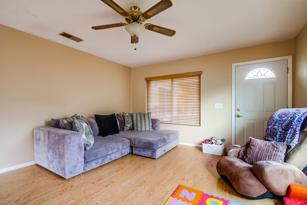 Virtual tour photo 8 of 31 for 10972 Via Abaca