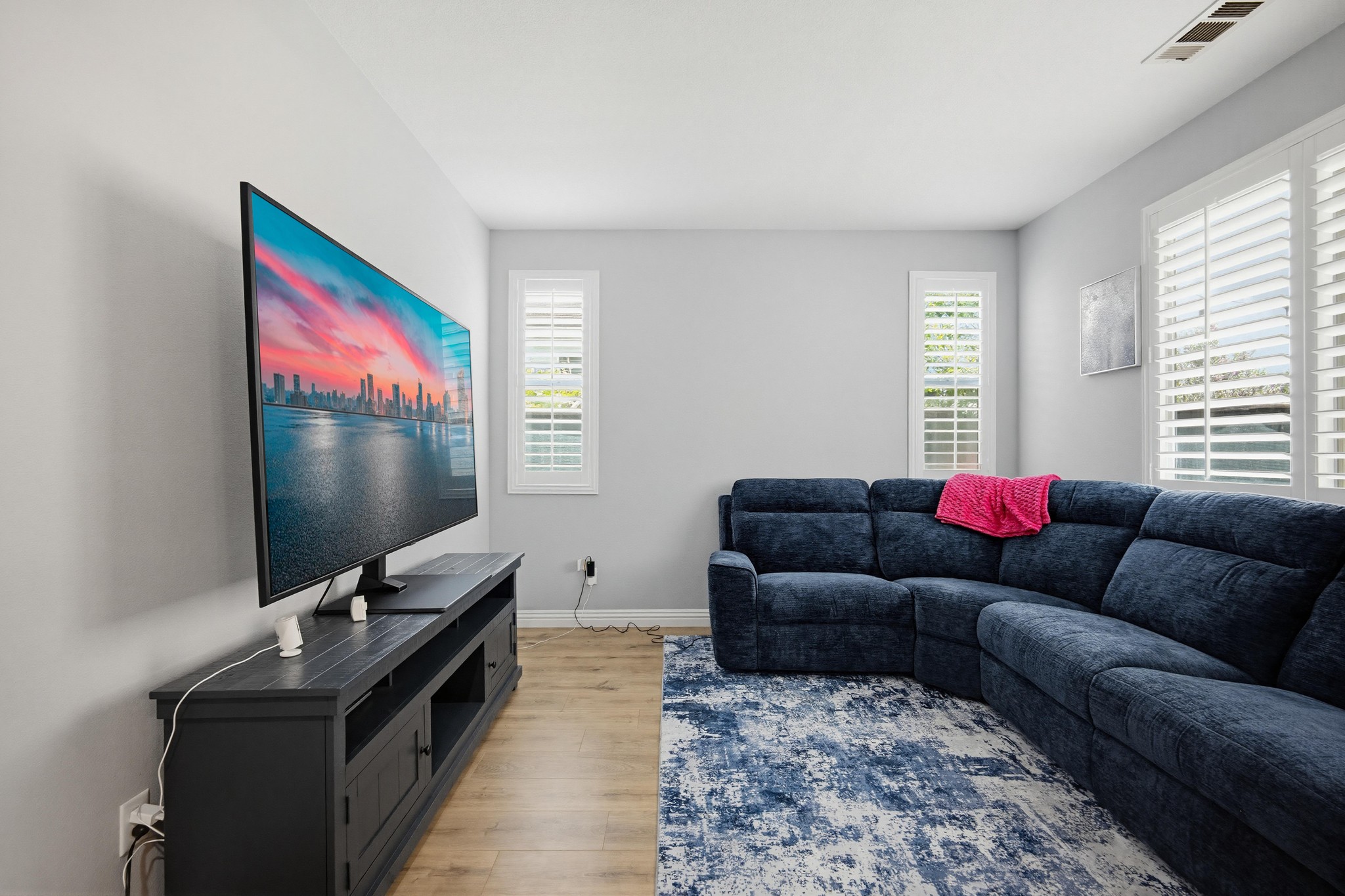 Virtual tour photo 10 of 66 for 10973 Marygold Way