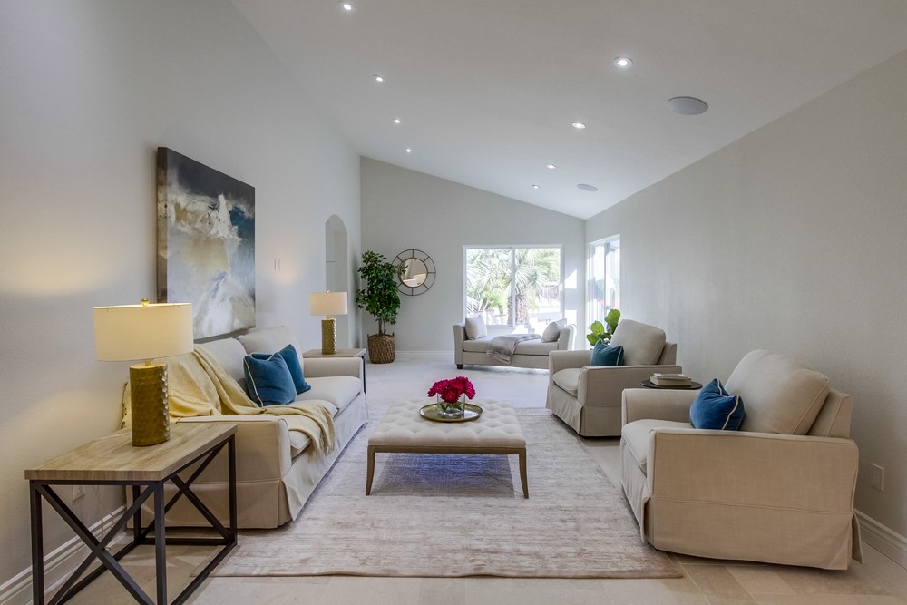 Virtual tour photo 10 of 58 for 10975 De Vida Ct