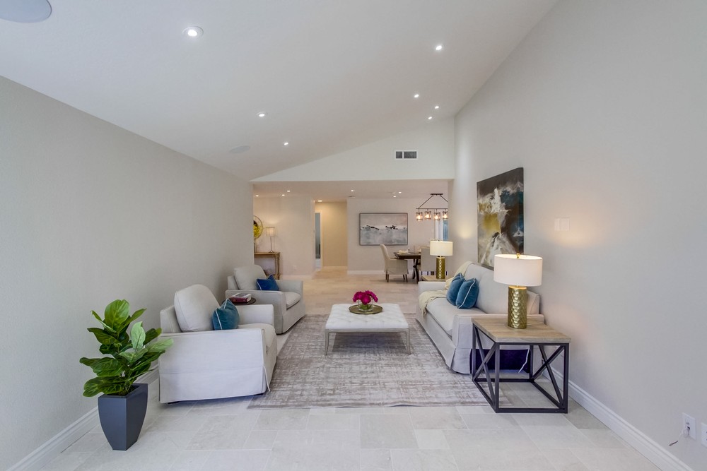 Virtual tour photo 13 of 58 for 10975 De Vida Ct