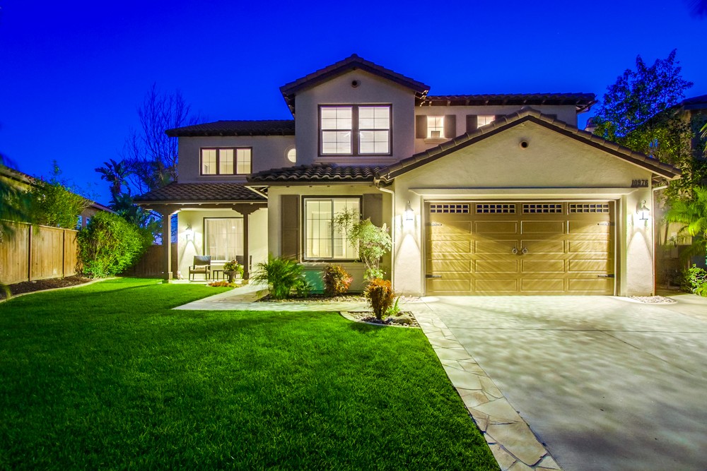 Virtual tour photo 1 of 89 for 10976 La Alberca Ave