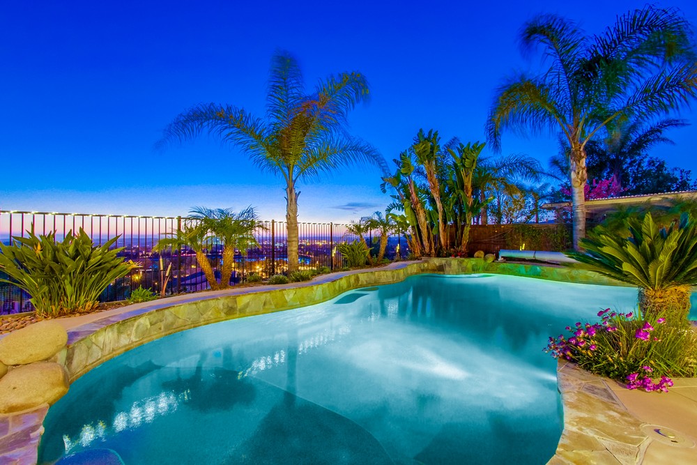 Virtual tour photo 10 of 89 for 10976 La Alberca Ave