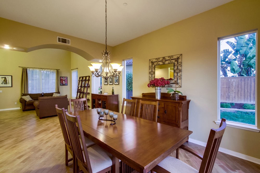 Virtual tour photo 25 of 89 for 10976 La Alberca Ave