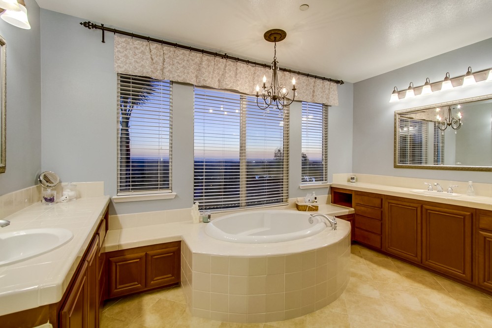 Virtual tour photo 45 of 89 for 10976 La Alberca Ave