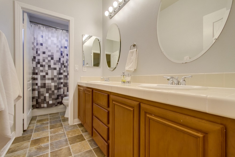 Virtual tour photo 63 of 89 for 10976 La Alberca Ave