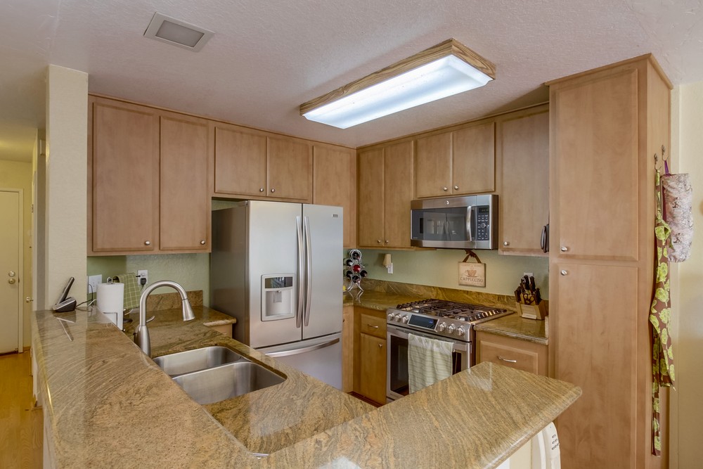 Virtual tour photo 10 of 34 for 10988 Glencreek Cir