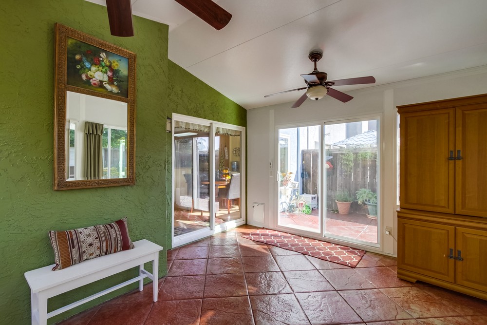 Virtual tour photo 13 of 34 for 10988 Glencreek Cir