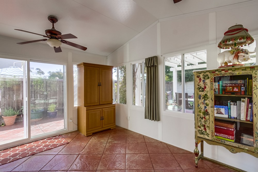 Virtual tour photo 14 of 34 for 10988 Glencreek Cir