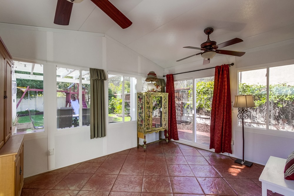 Virtual tour photo 15 of 34 for 10988 Glencreek Cir
