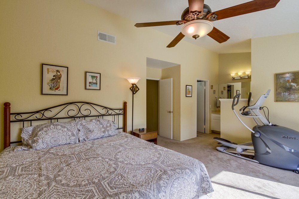 Virtual tour photo 20 of 34 for 10988 Glencreek Cir
