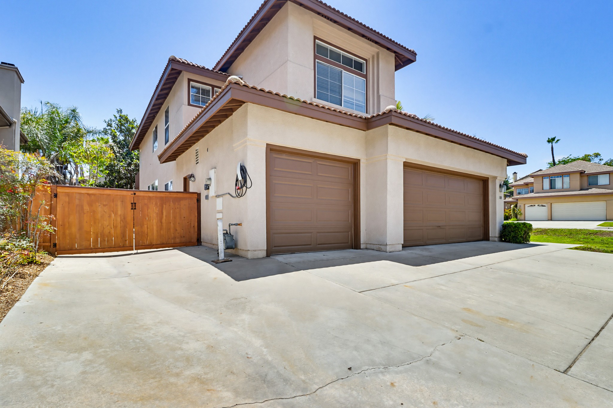 Virtual tour photo 6 of 76 for 1100 Corrales Ln