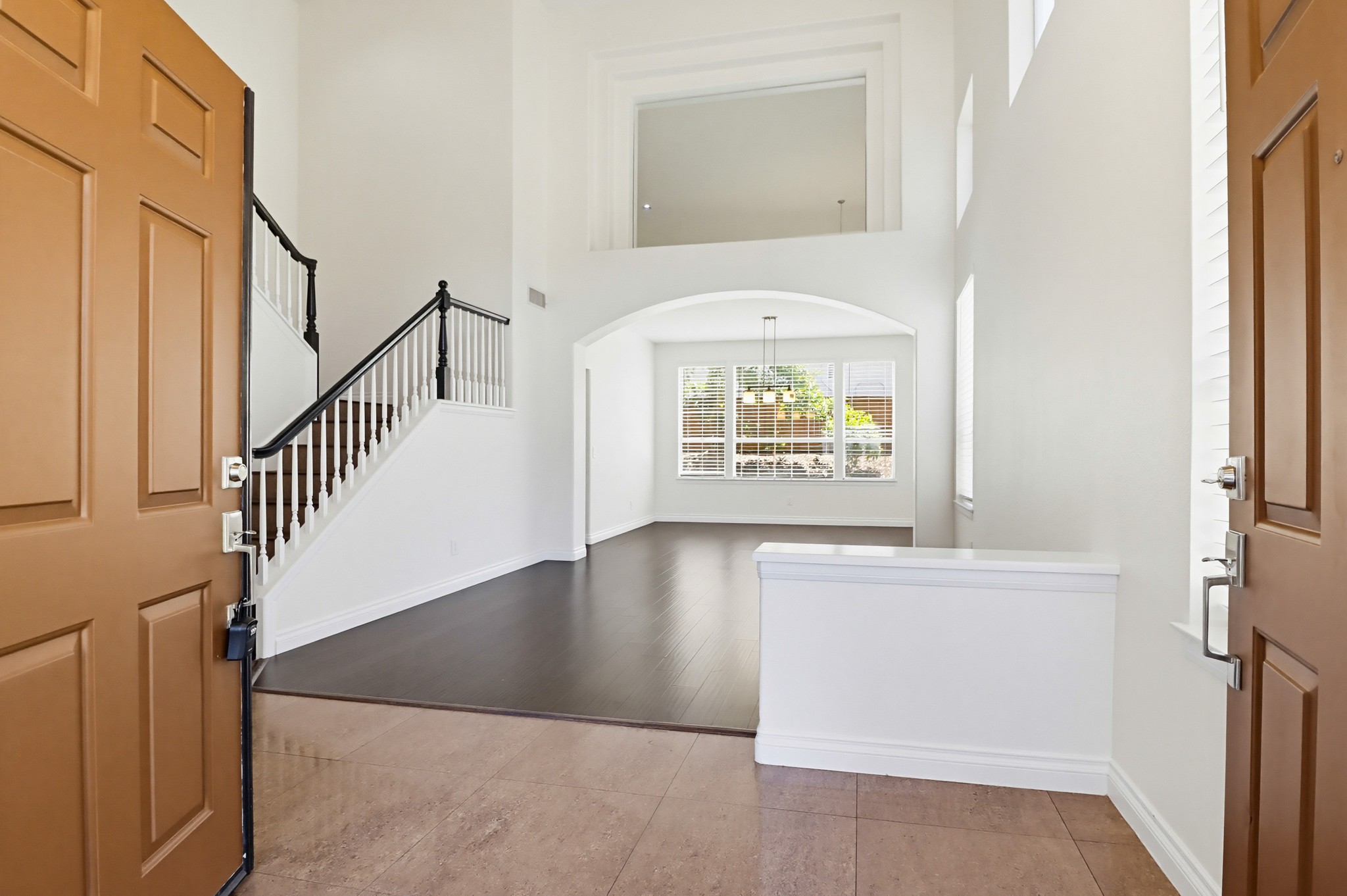Virtual tour photo 10 of 76 for 1100 Corrales Ln