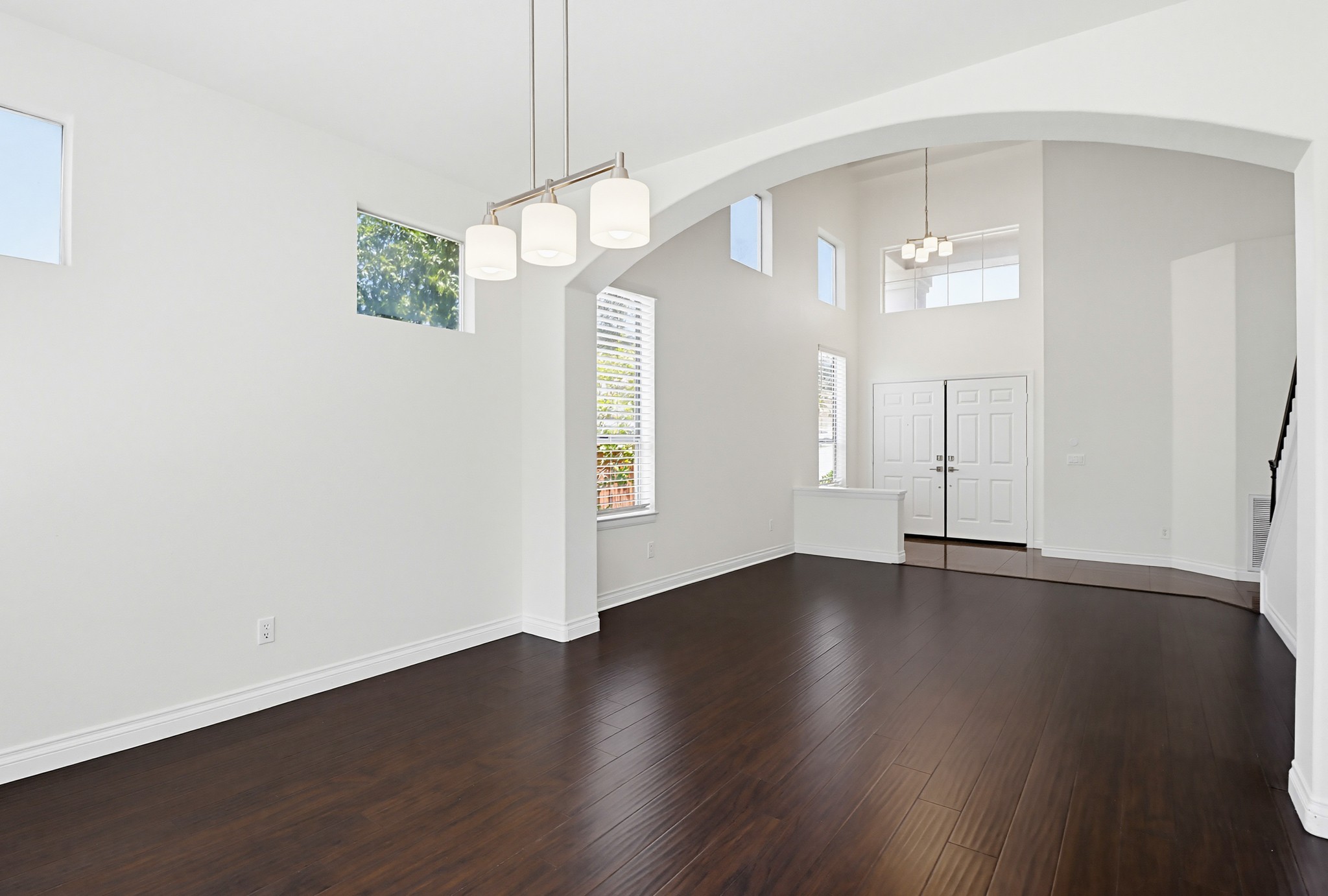 Virtual tour photo 14 of 76 for 1100 Corrales Ln