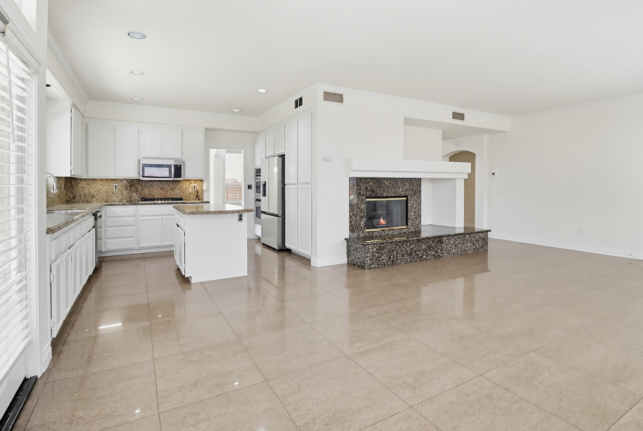 Virtual tour photo 16 of 76 for 1100 Corrales Ln