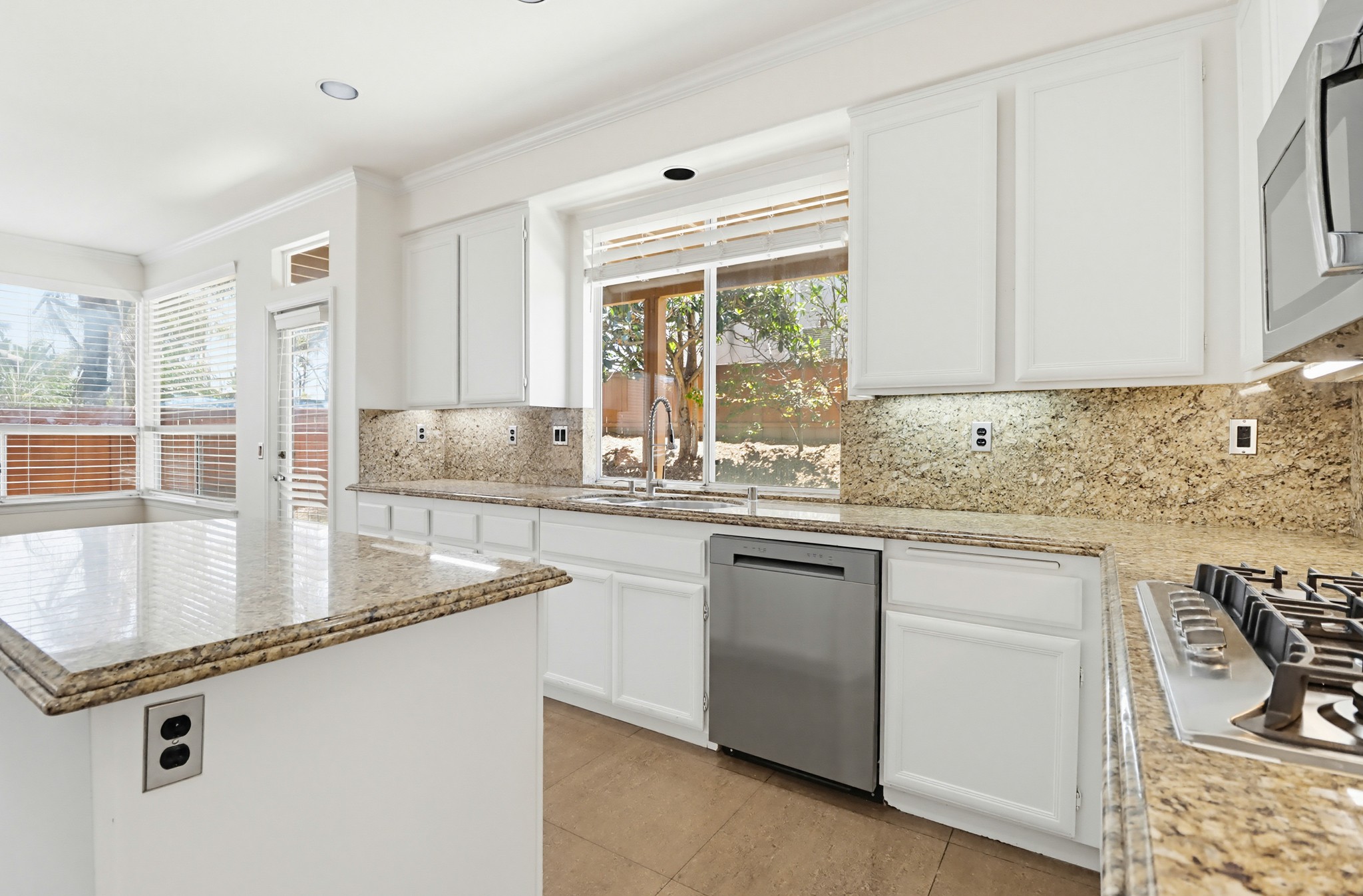 Virtual tour photo 24 of 76 for 1100 Corrales Ln
