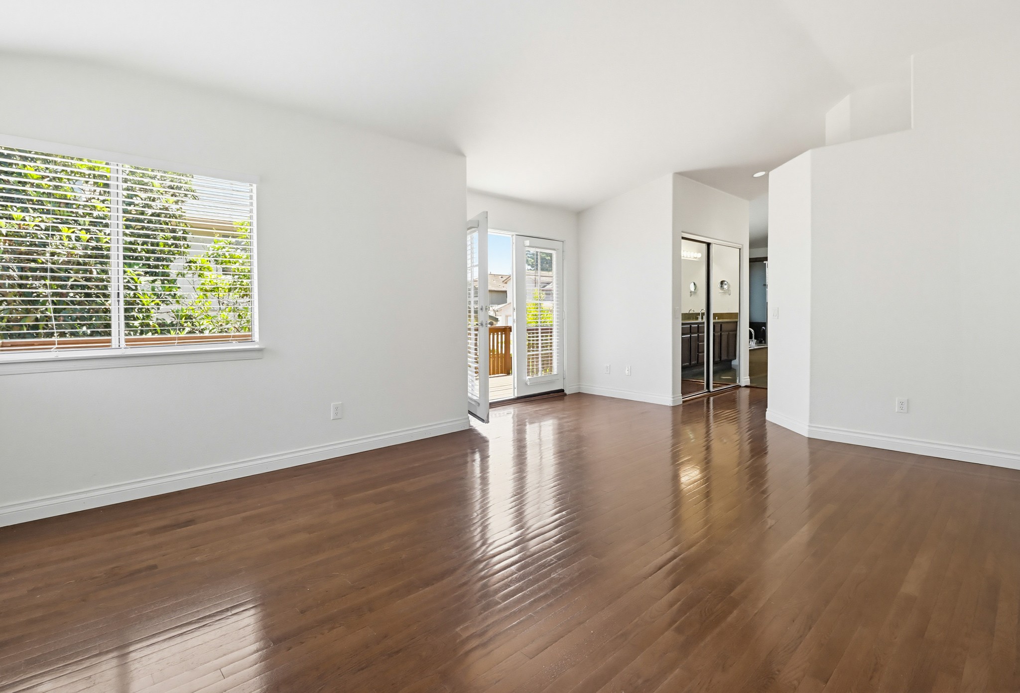 Virtual tour photo 29 of 76 for 1100 Corrales Ln