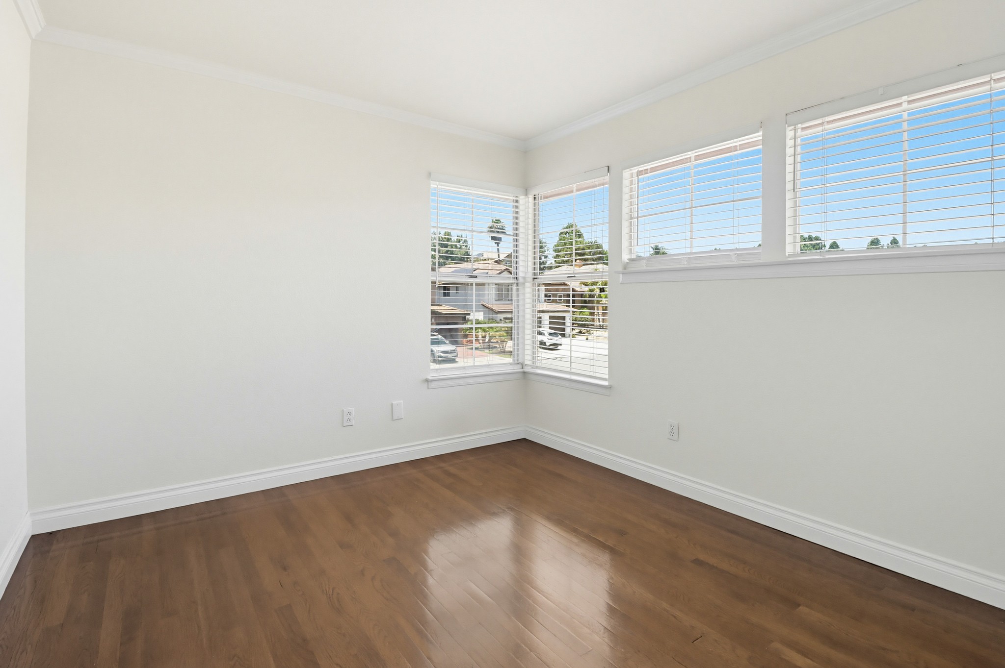 Virtual tour photo 51 of 76 for 1100 Corrales Ln