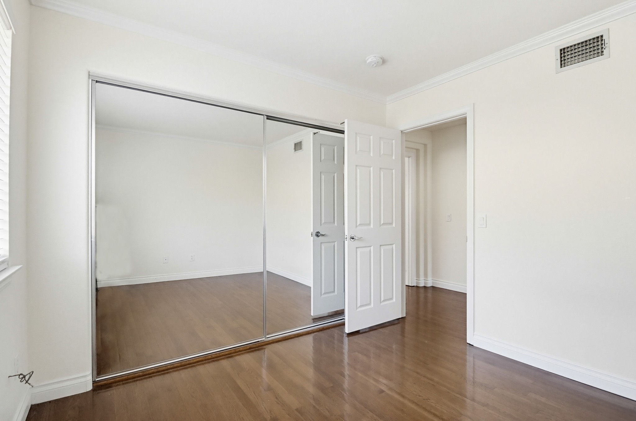 Virtual tour photo 58 of 76 for 1100 Corrales Ln