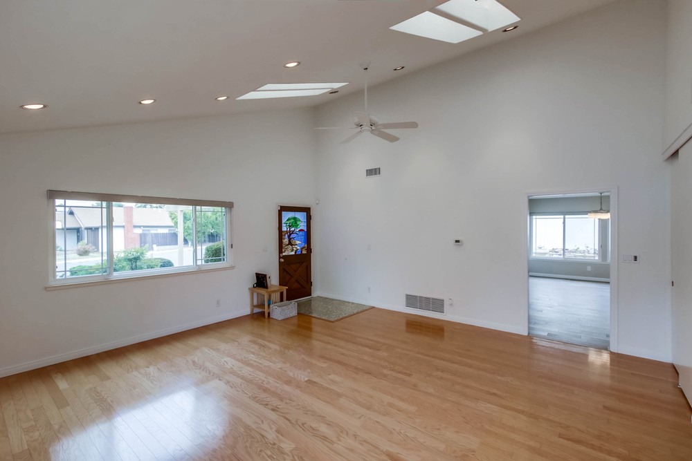 Virtual tour photo 11 of 44 for 11005 Sagittarius Rd