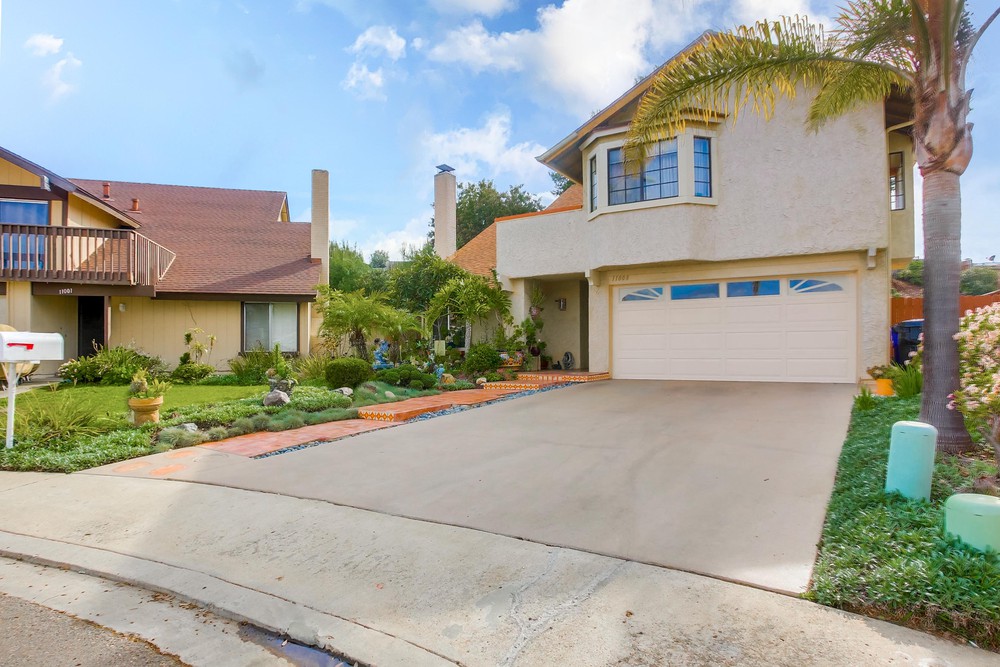 Virtual tour photo 4 of 85 for 11008 Blythe Rd