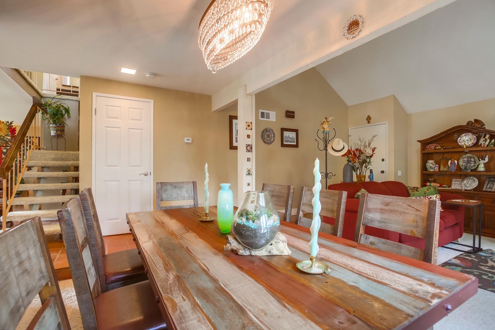 Virtual tour photo 16 of 85 for 11008 Blythe Rd