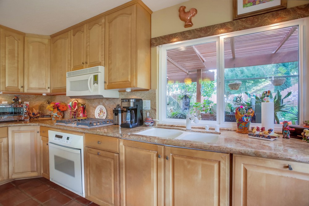 Virtual tour photo 27 of 85 for 11008 Blythe Rd