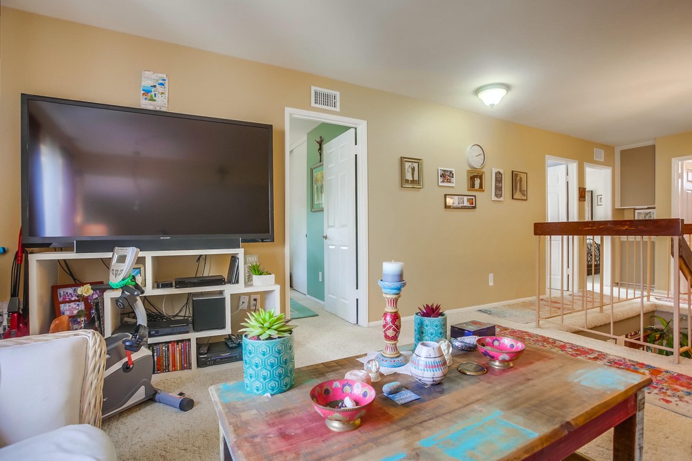 Virtual tour photo 35 of 85 for 11008 Blythe Rd