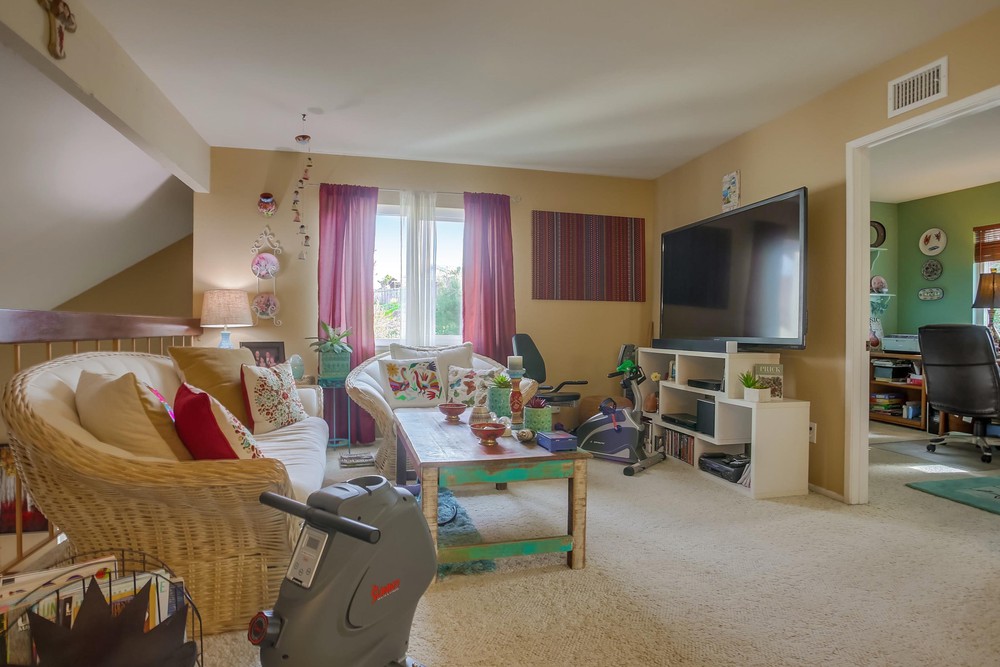 Virtual tour photo 57 of 85 for 11008 Blythe Rd