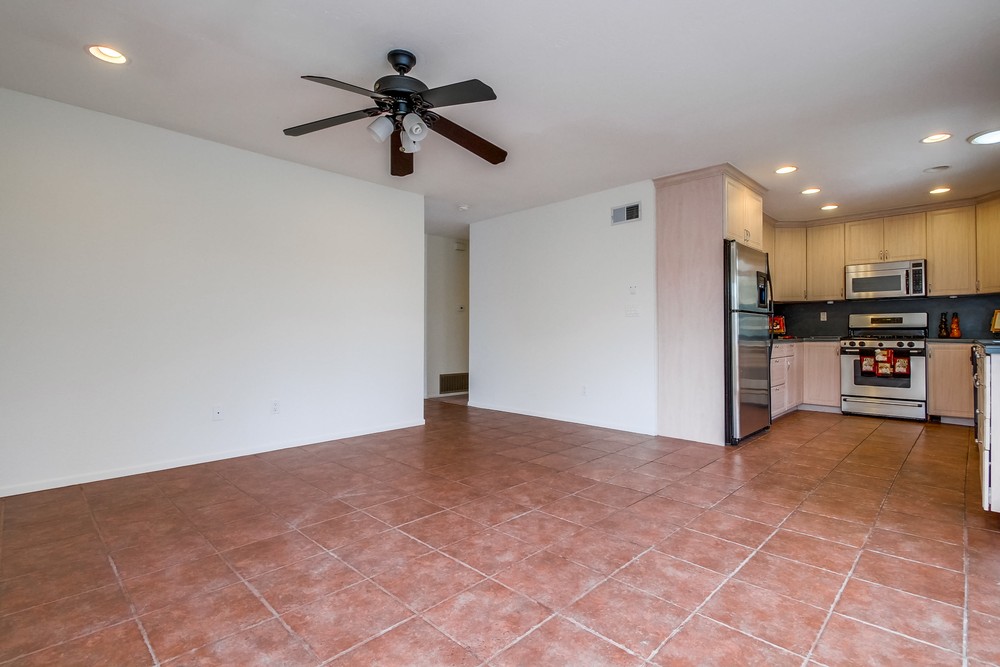 Virtual tour photo 11 of 35 for 11010 Westonhill Dr