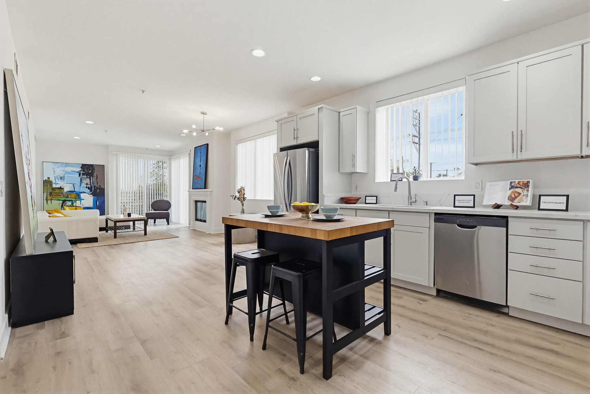 Virtual tour photo 11 of 161 for 11011 Huston St