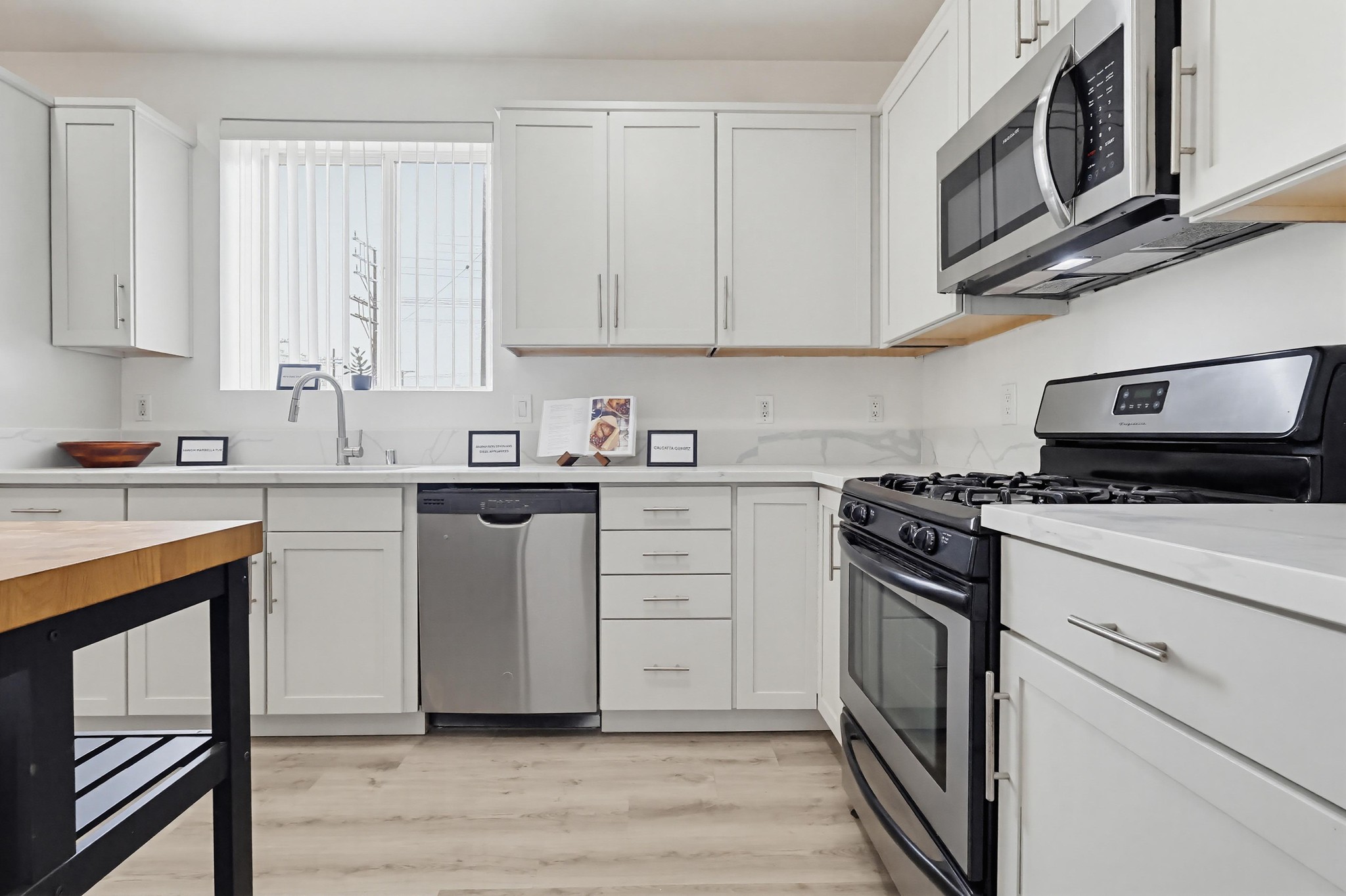 Virtual tour photo 15 of 161 for 11011 Huston St