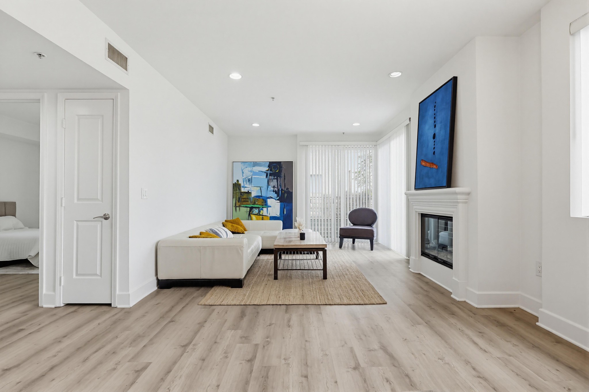 Virtual tour photo 20 of 161 for 11011 Huston St