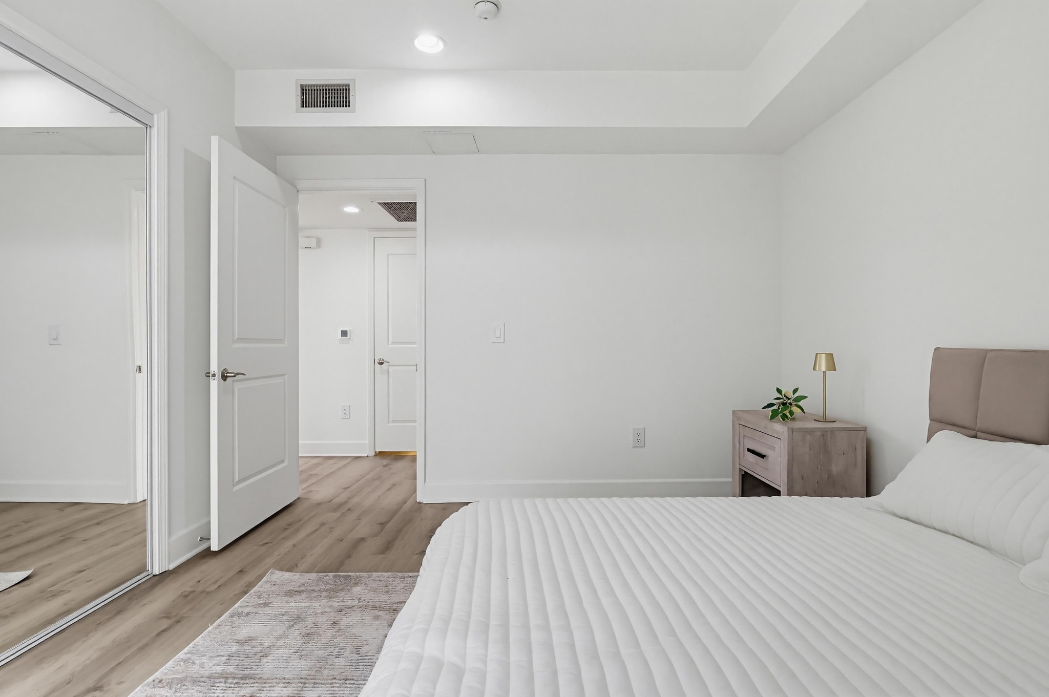 Virtual tour photo 37 of 161 for 11011 Huston St