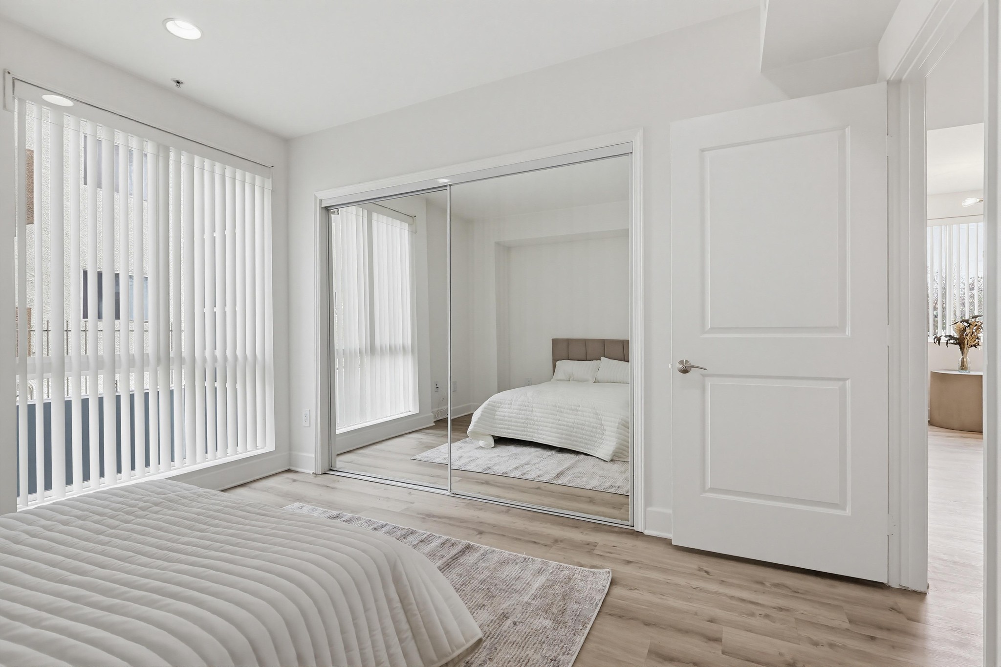 Virtual tour photo 38 of 161 for 11011 Huston St