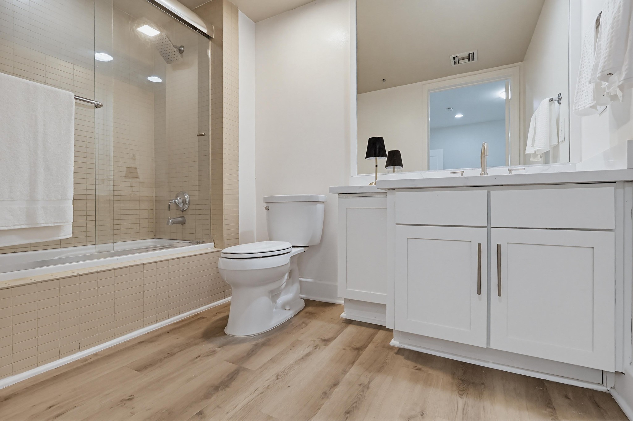 Virtual tour photo 47 of 161 for 11011 Huston St