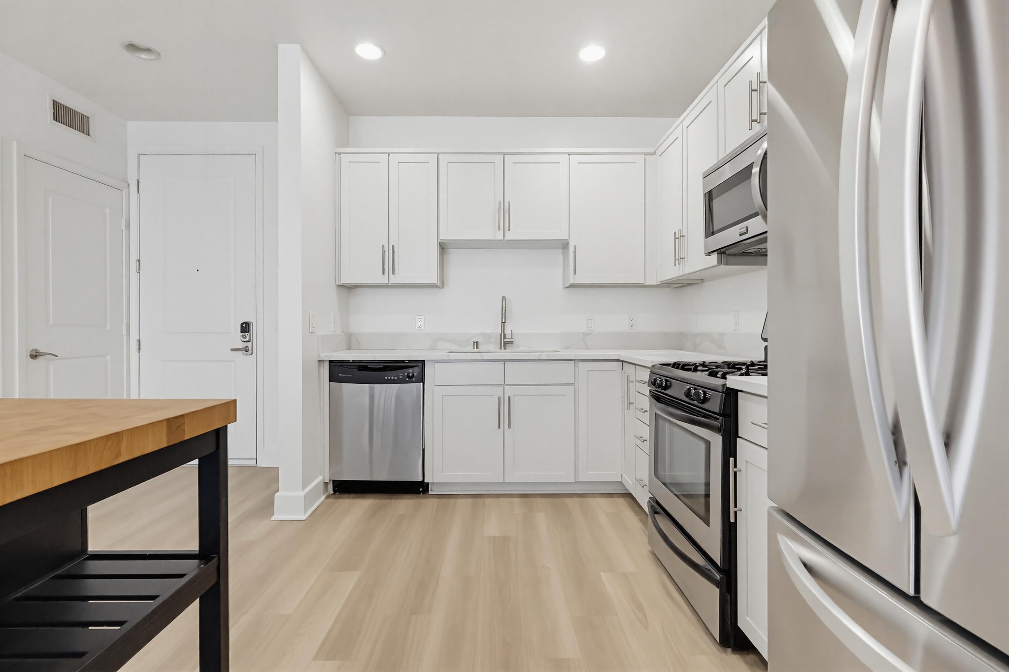 Virtual tour photo 59 of 161 for 11011 Huston St