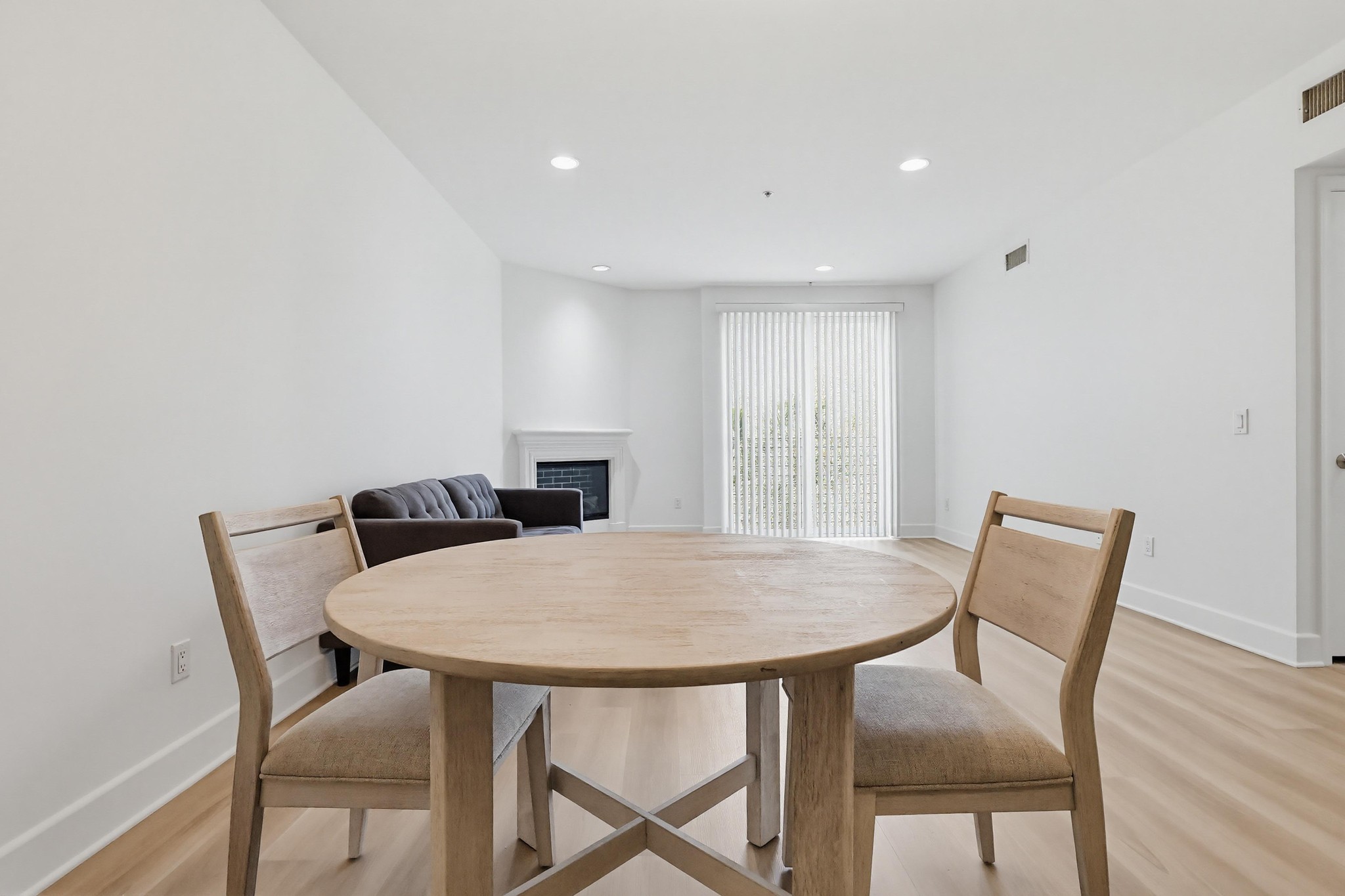 Virtual tour photo 60 of 161 for 11011 Huston St