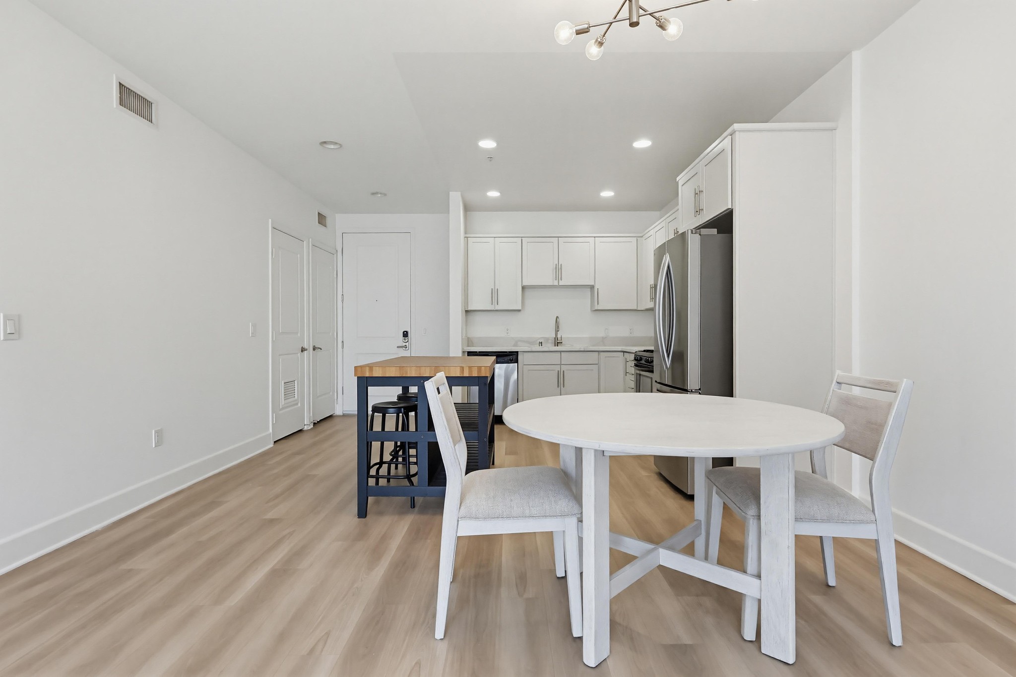Virtual tour photo 64 of 161 for 11011 Huston St