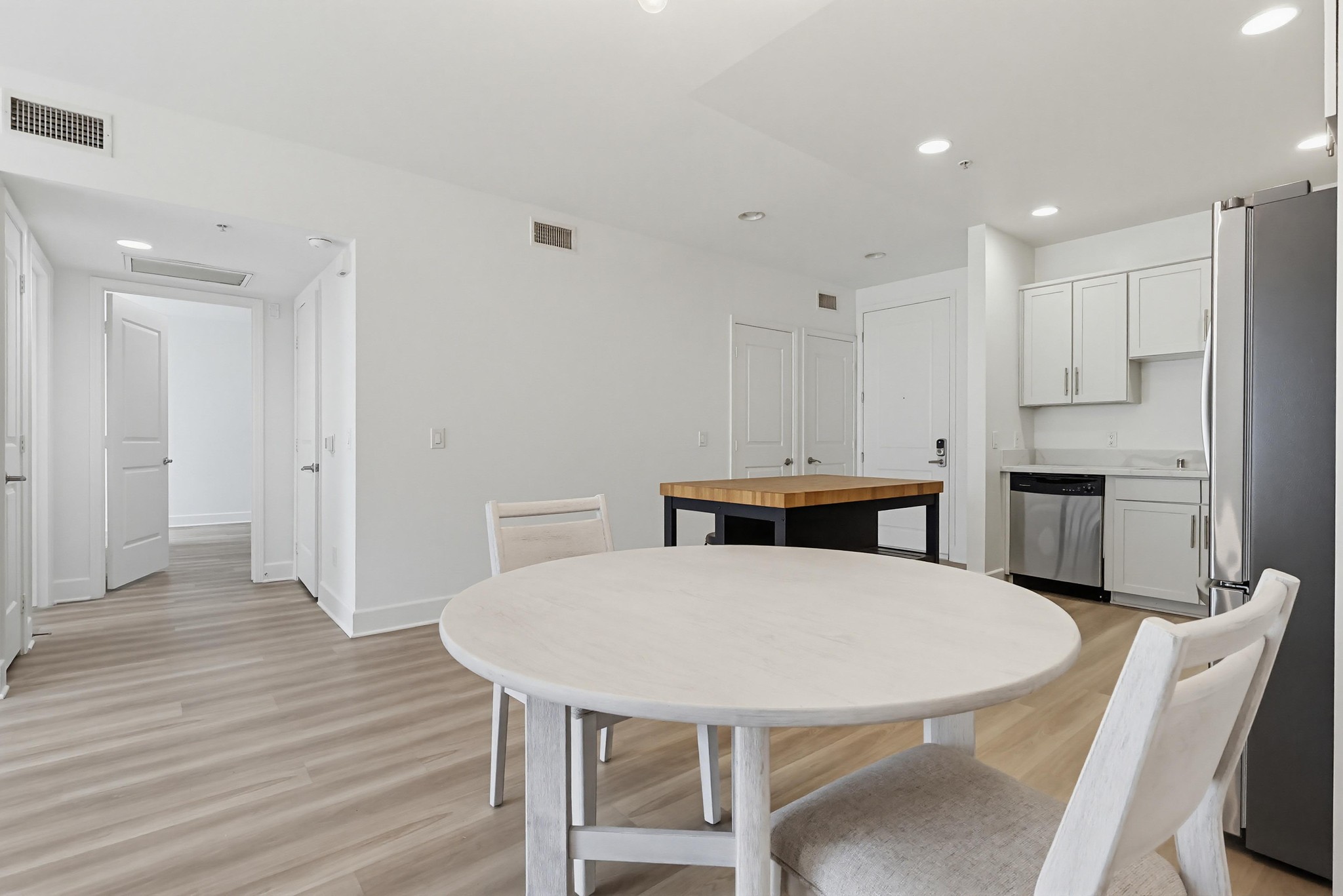 Virtual tour photo 65 of 161 for 11011 Huston St