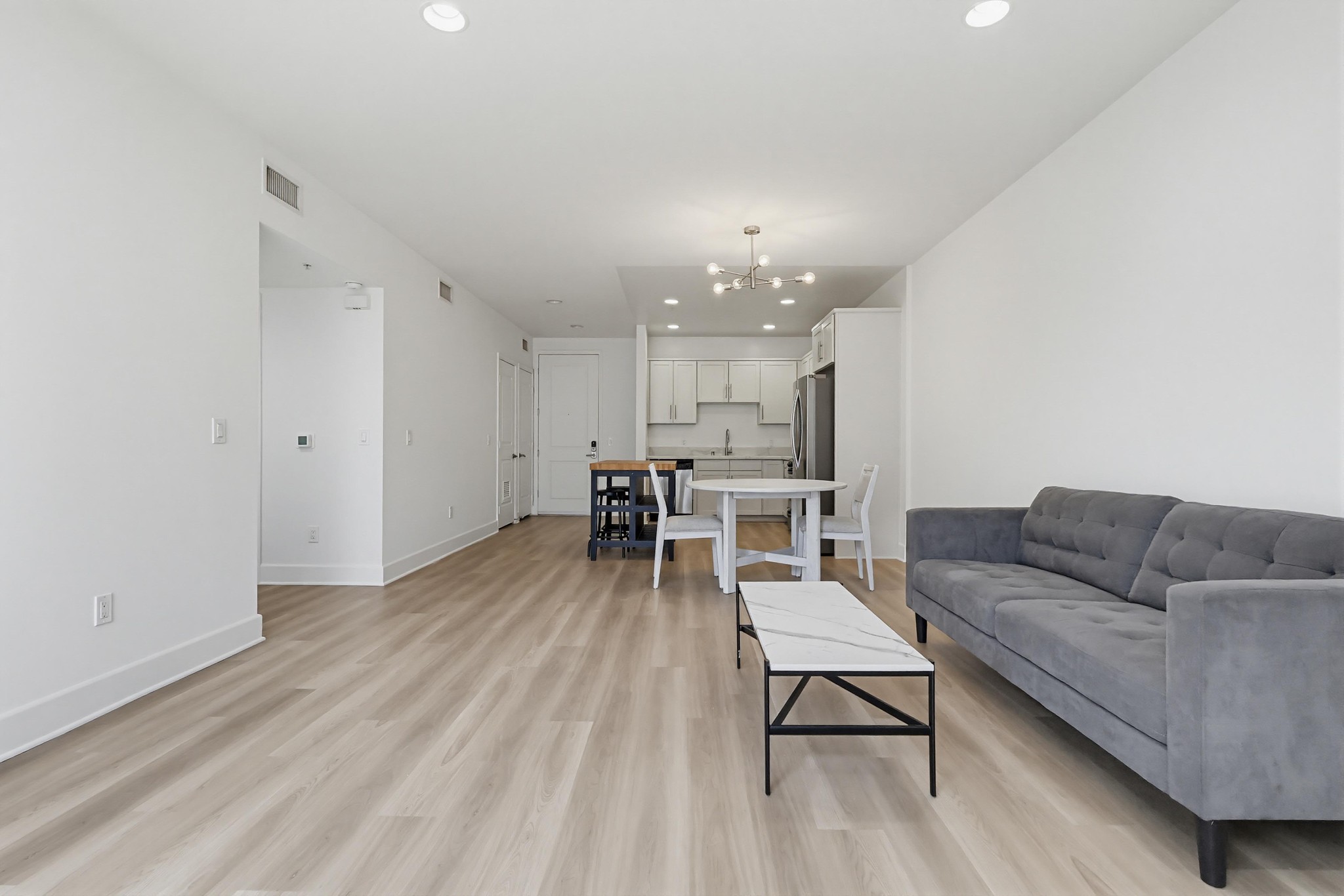 Virtual tour photo 70 of 161 for 11011 Huston St