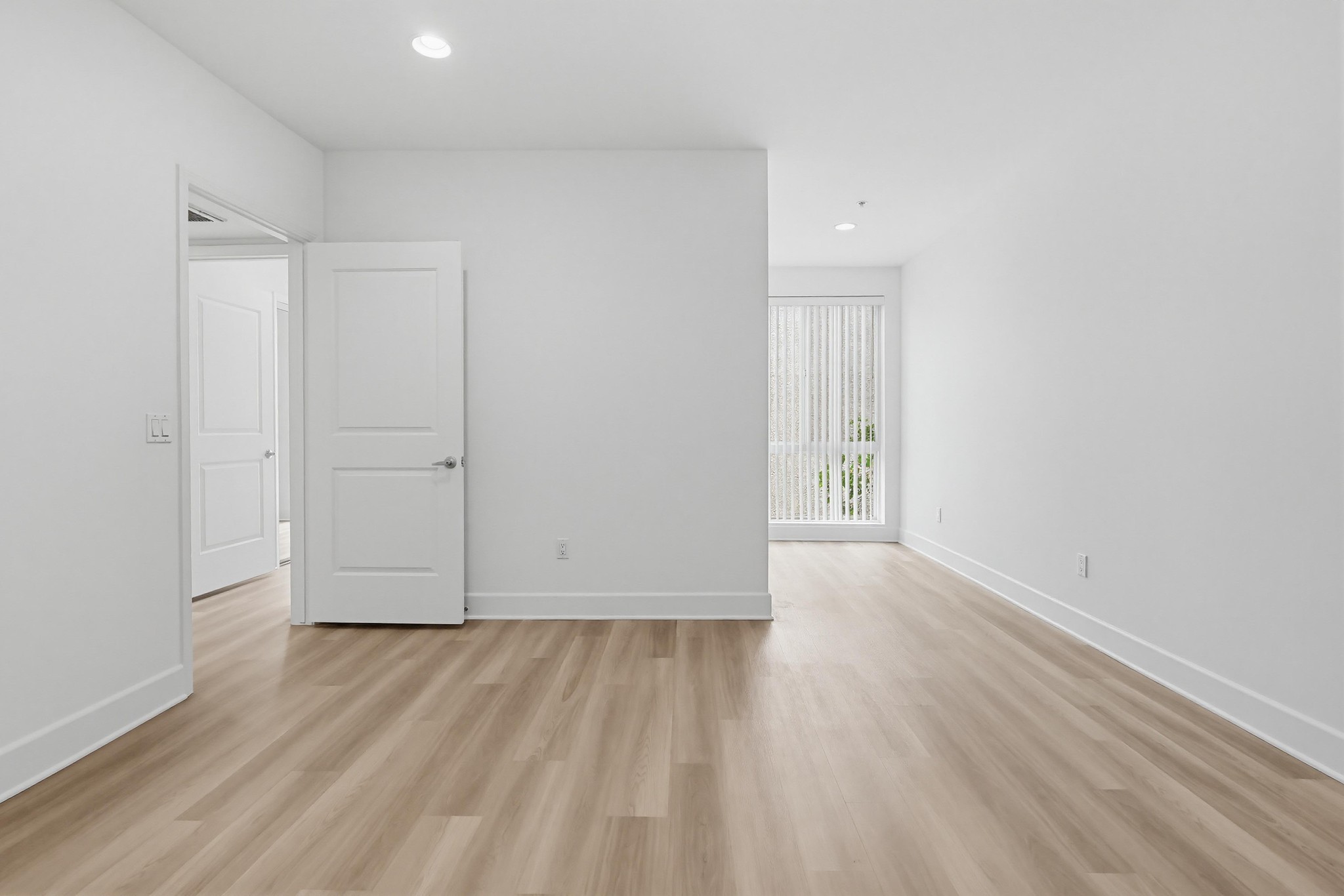 Virtual tour photo 86 of 161 for 11011 Huston St