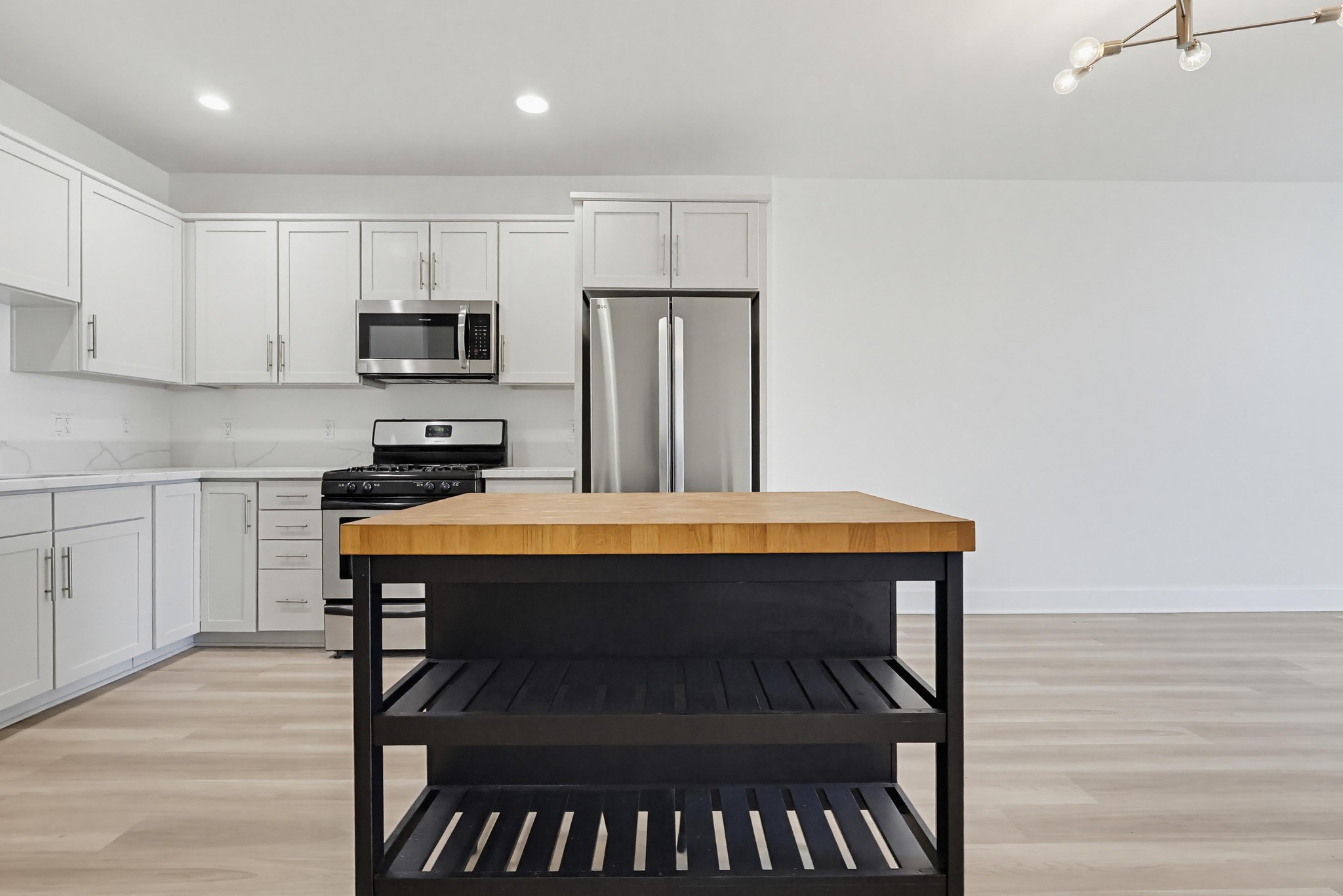 Virtual tour photo 102 of 161 for 11011 Huston St